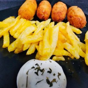 croquetas de albahaca y langostinos