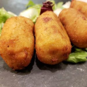 croquetas de secreto y miel