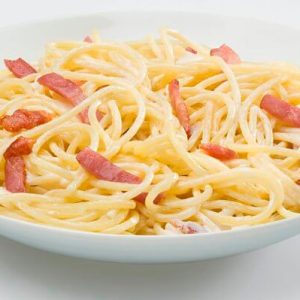 espaguetis a la carbonara